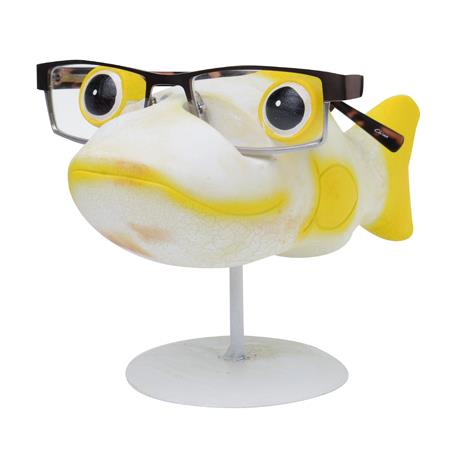 Premium Photo  A cartoon fish wearing glasses and a pair of